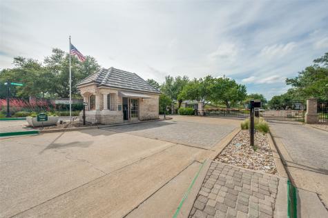 4474 Saint Andrews Boulevard Irving TX 75038