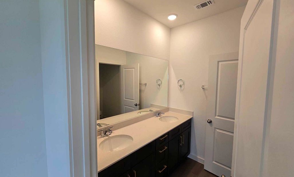 5720 Lakeview Drive Watauga TX 76148