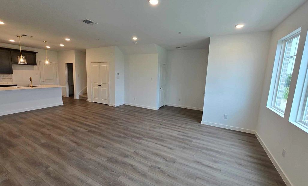 5720 Lakeview Drive Watauga TX 76148