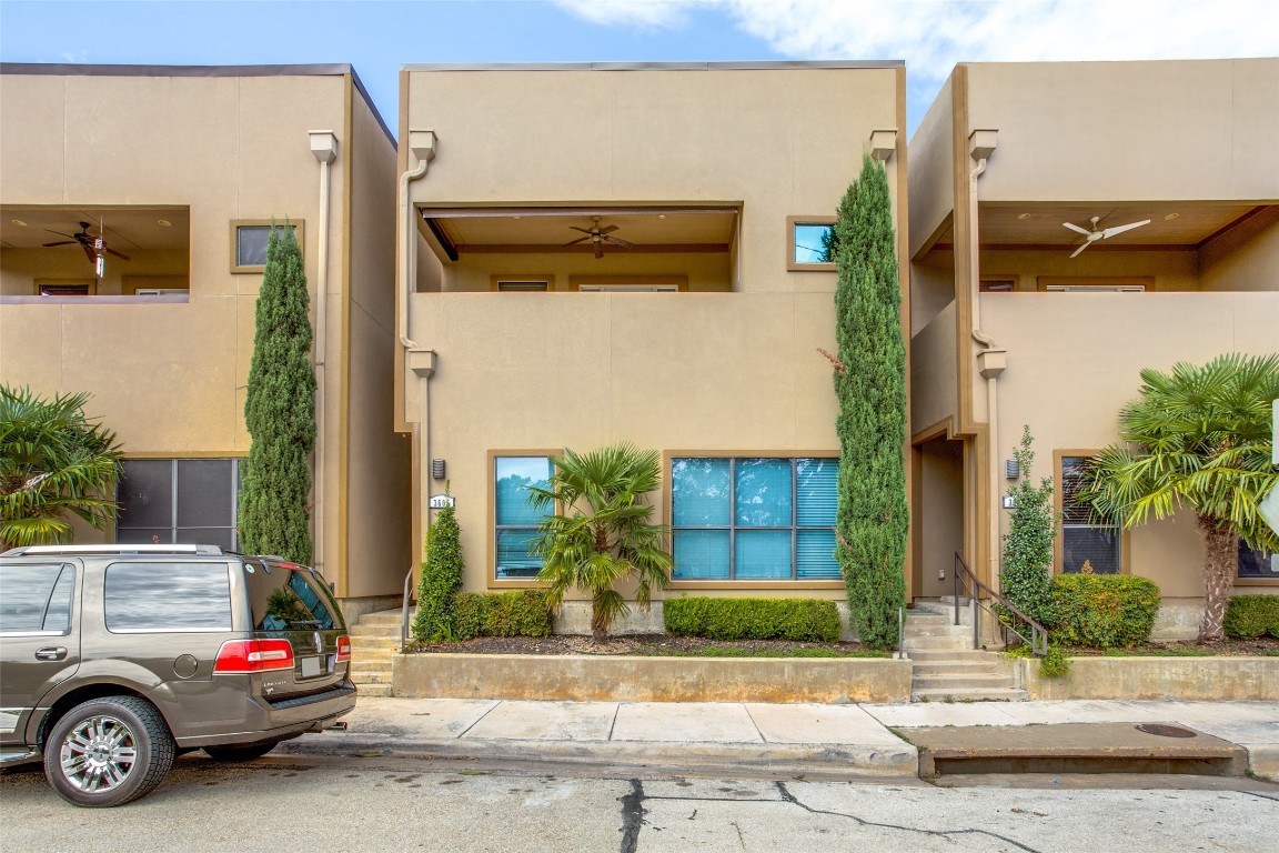 3605 Bryan Street Dallas TX 75204