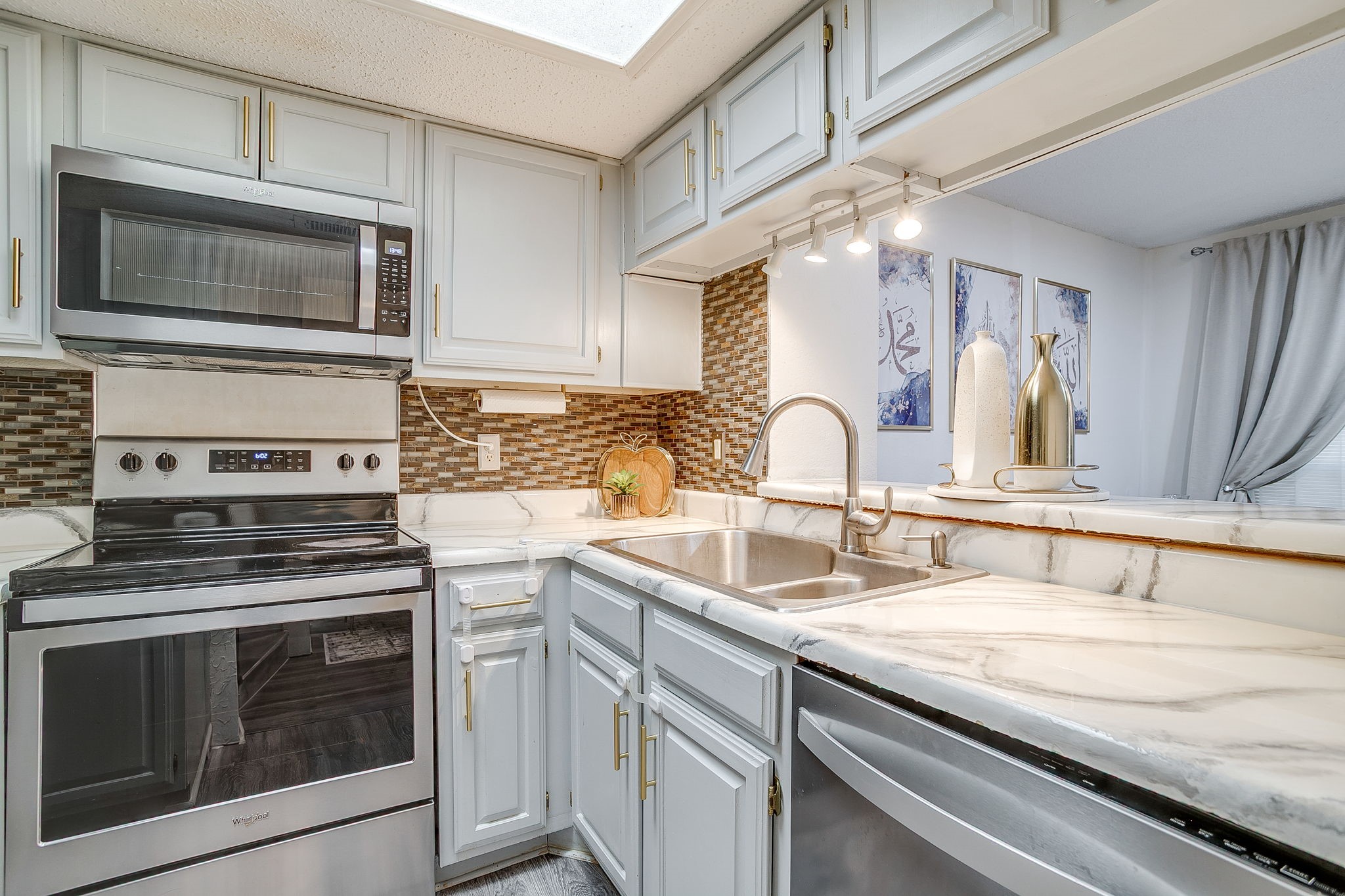 2117 Park Willow Lane Arlington TX 76011