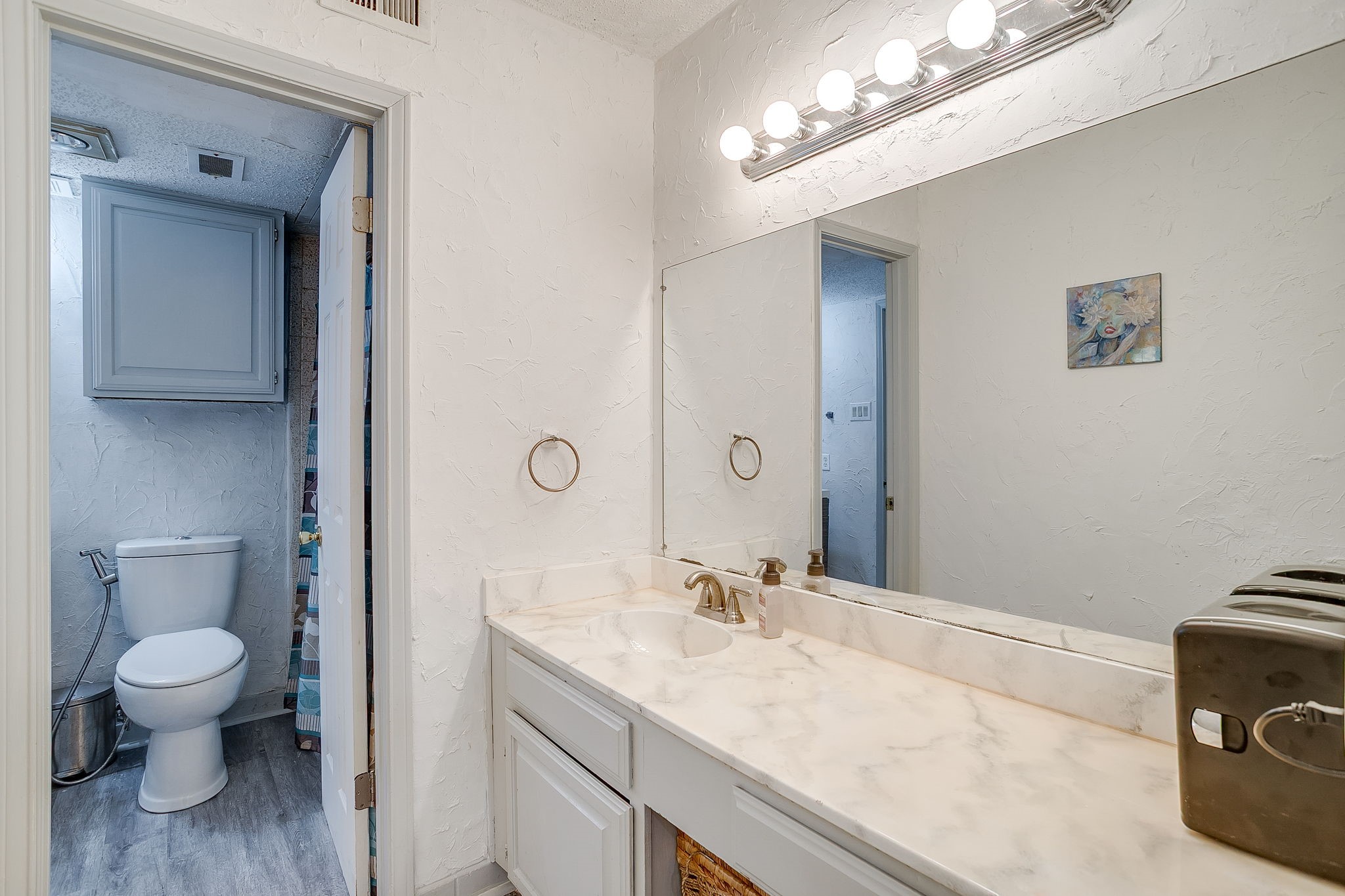 2117 Park Willow Lane Arlington TX 76011