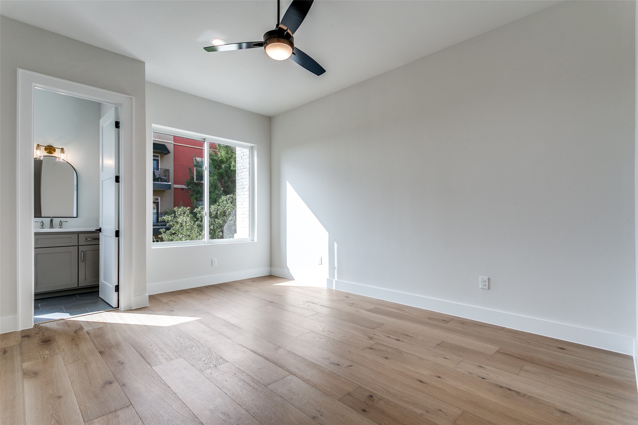 250 E Dallas Road Grapevine TX 76051