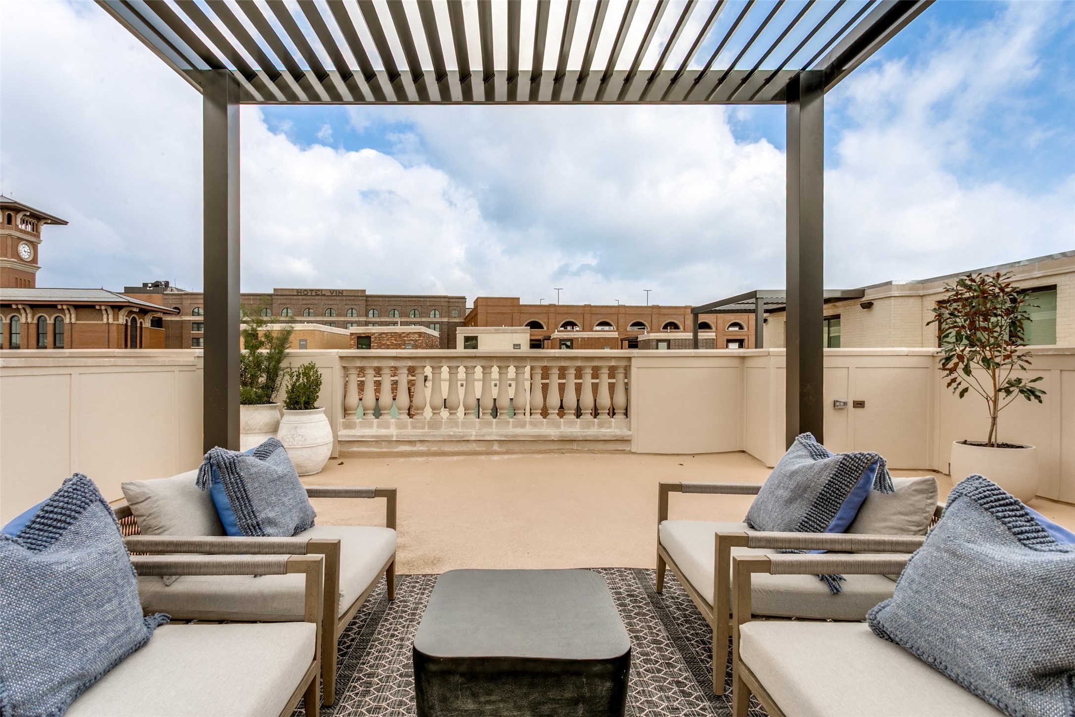 250 E Dallas Road Grapevine TX 76051