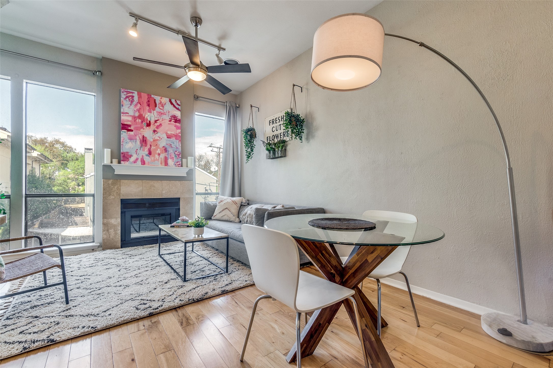 3907 Throckmorton Street Dallas TX 75219