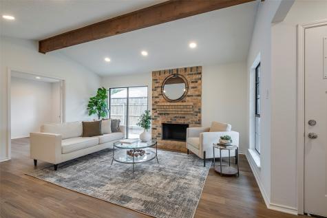 304 Lochridge Drive Azle TX 76020