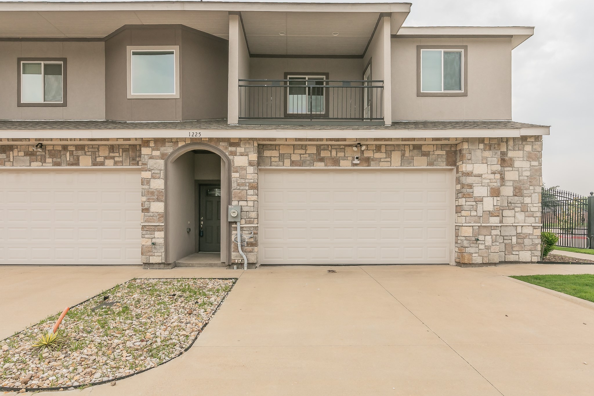 1225 Summerset Lane Burleson TX 76028