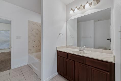 2224 Abbey Lane Mesquite TX 75181
