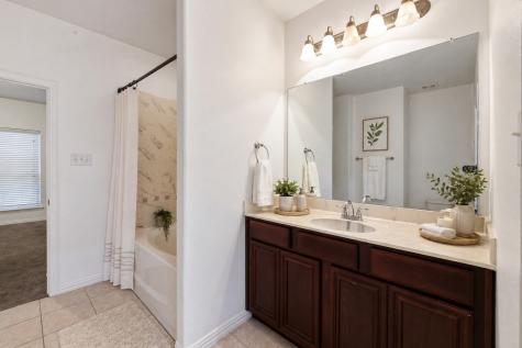 2224 Abbey Lane Mesquite TX 75181