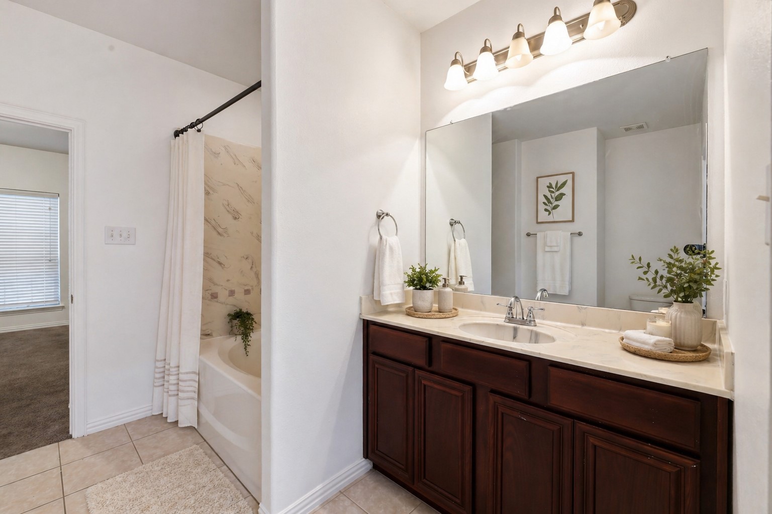 2224 Abbey Lane Mesquite TX 75181