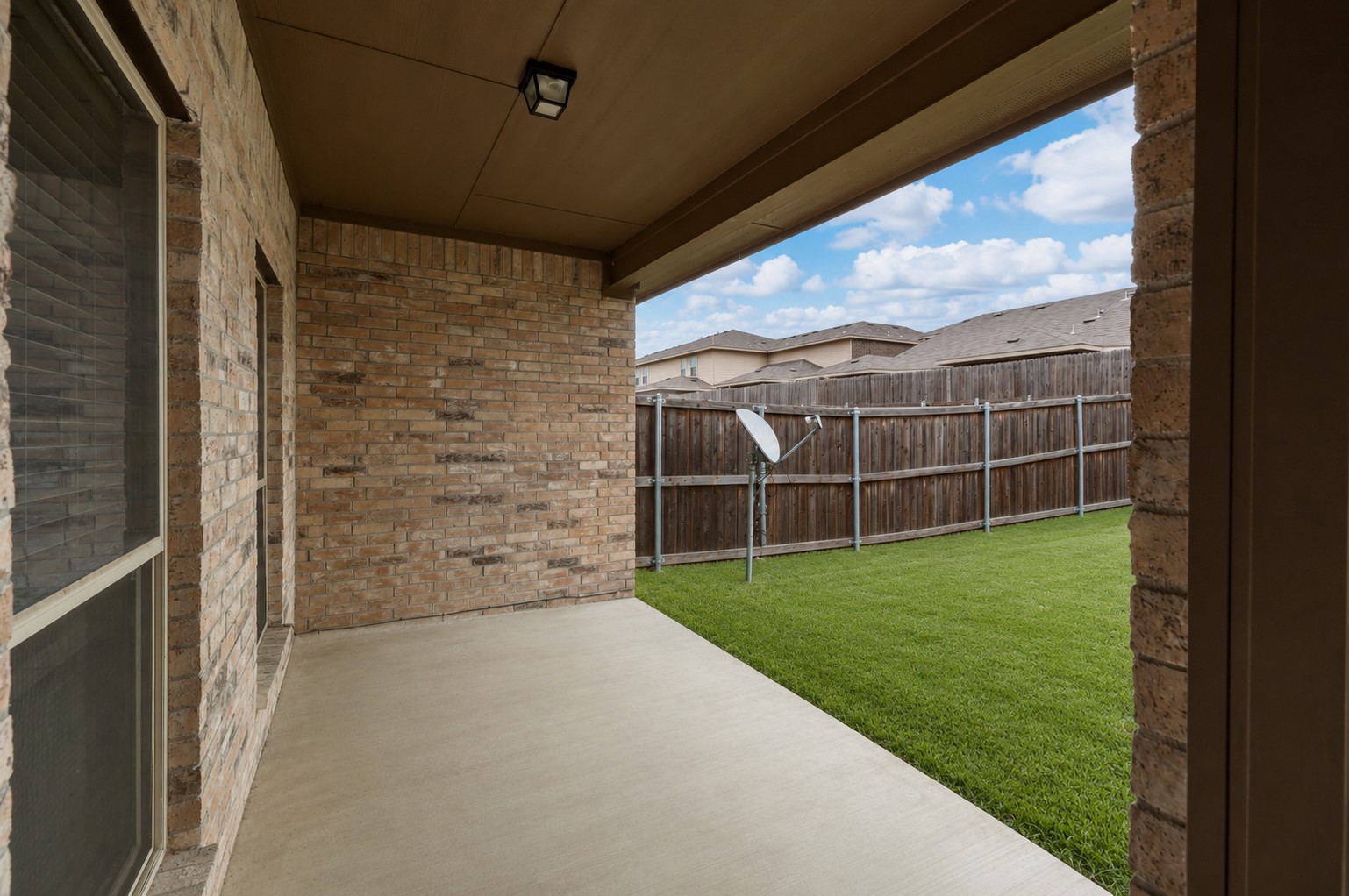 2224 Abbey Lane Mesquite TX 75181