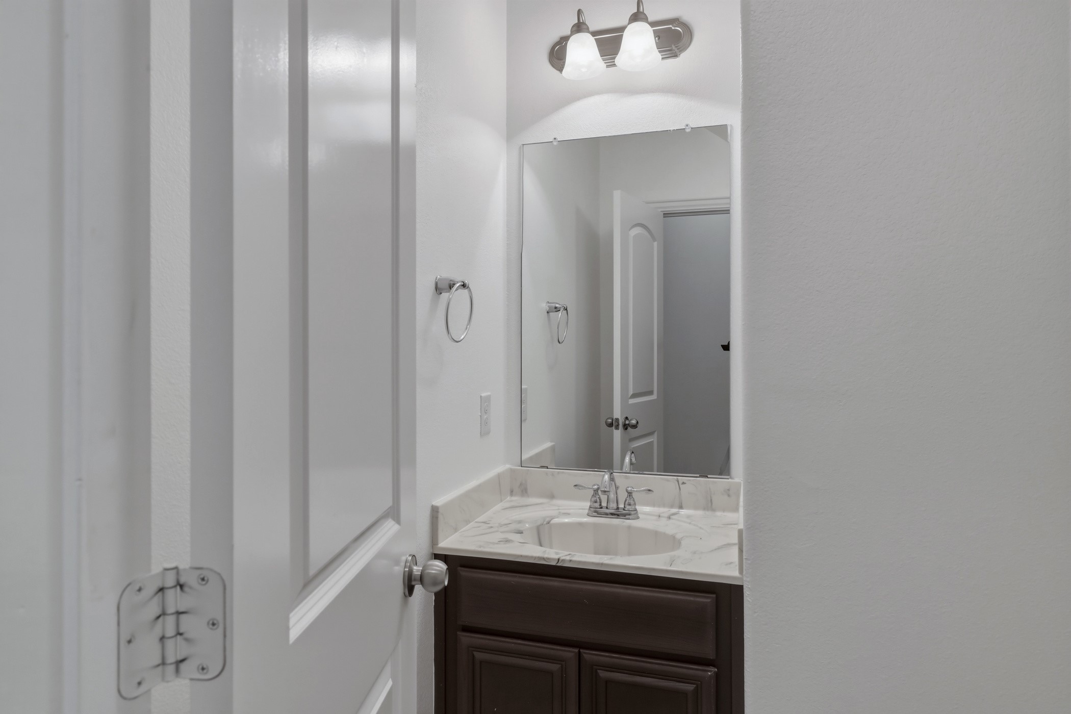 2224 Abbey Lane Mesquite TX 75181