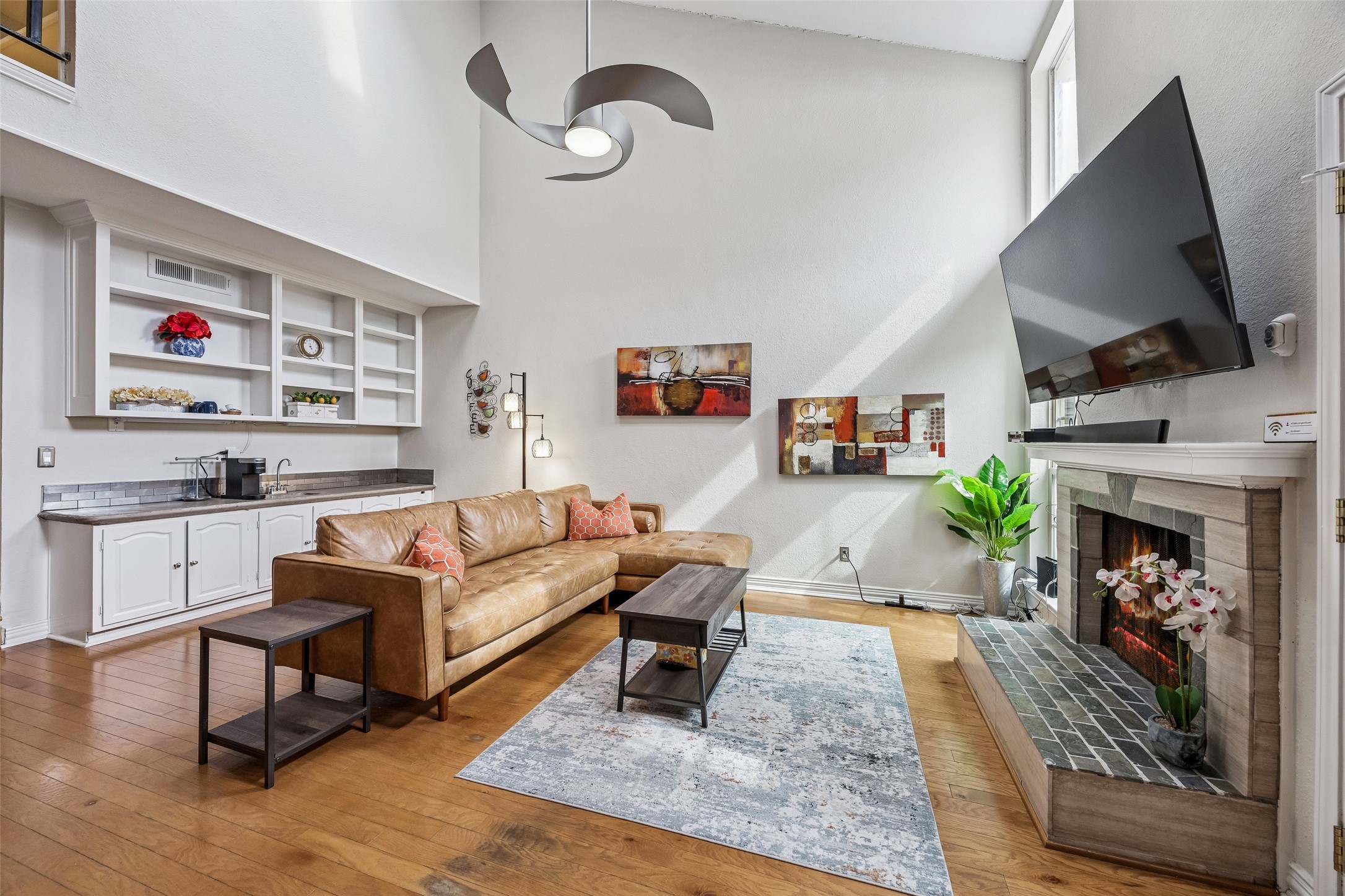 6016 E Mockingbird Lane Dallas TX 75206