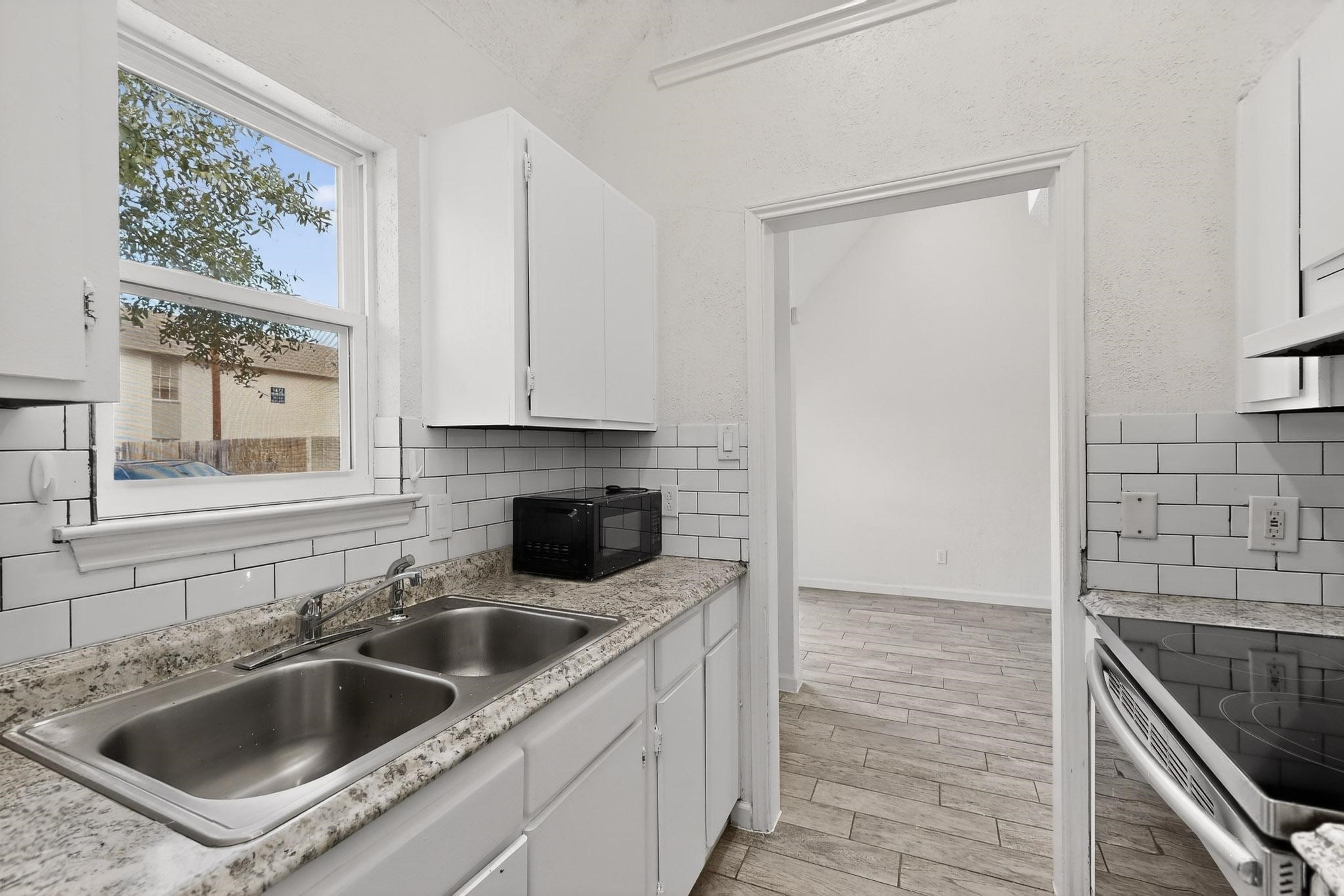 1442 Weiler Boulevard Fort Worth TX 76112