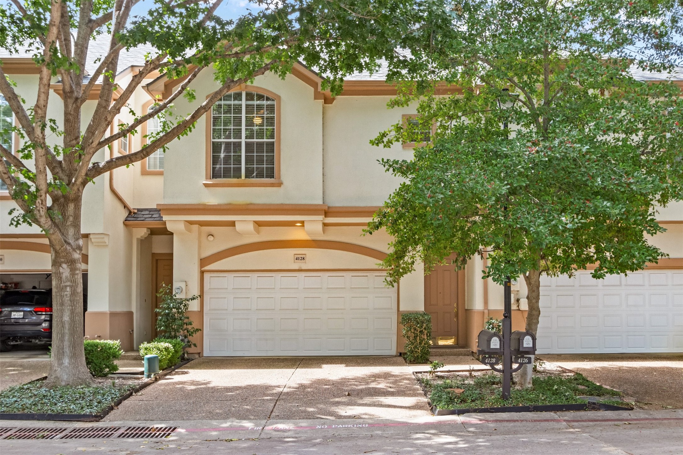 4128 Juliard Drive Addison TX 75001