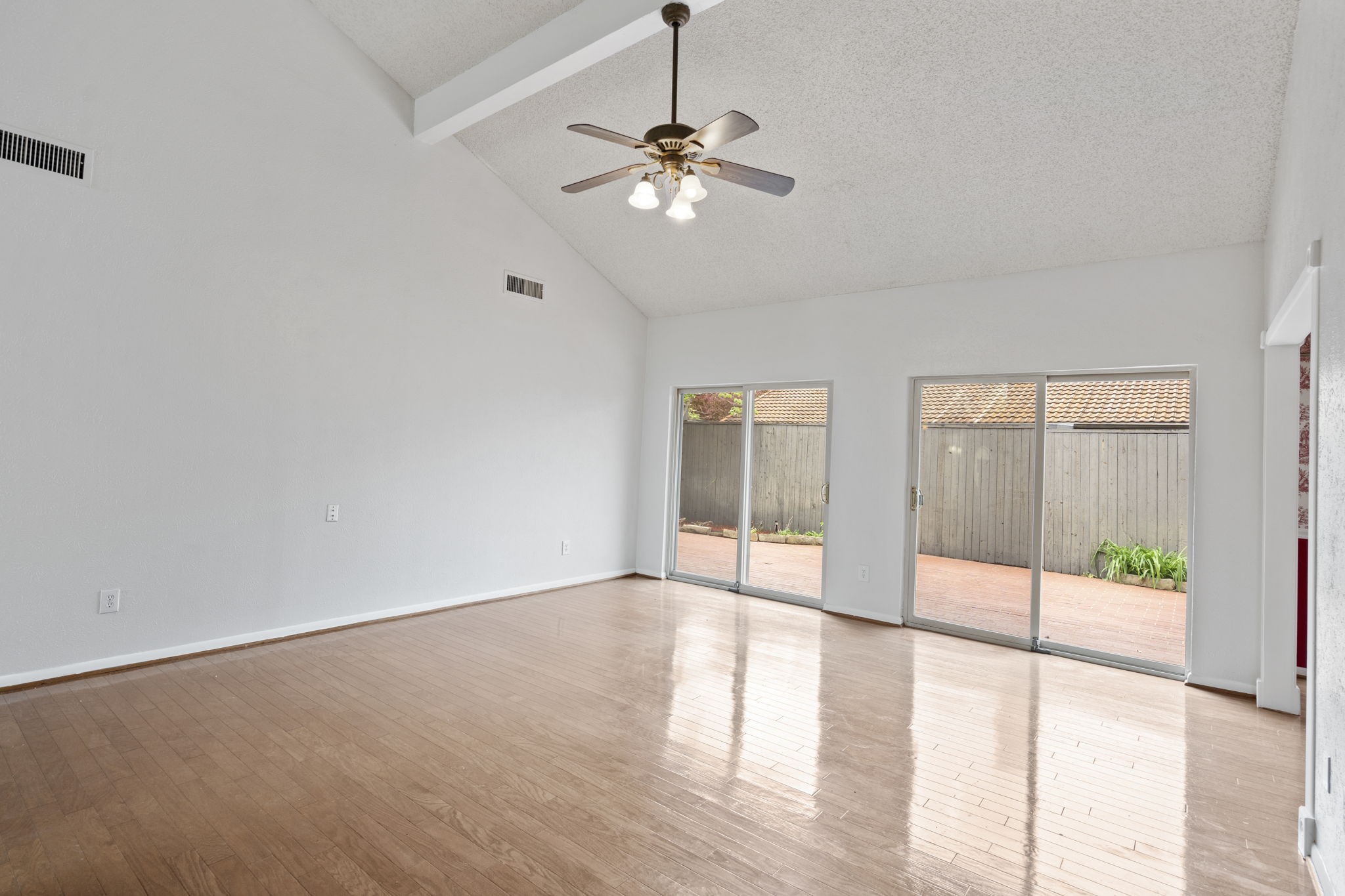 9610 Glenacre Dallas TX 75243