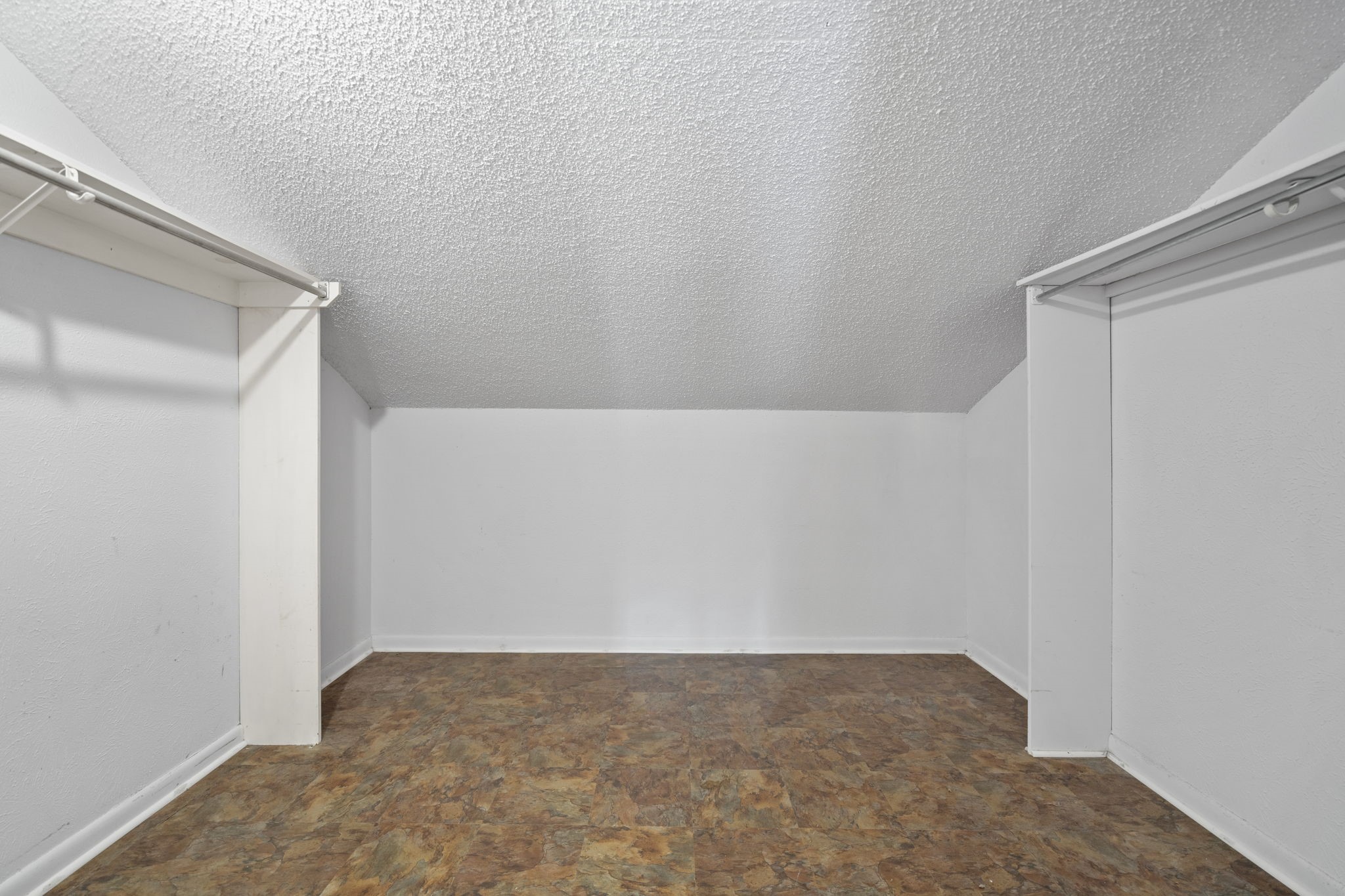 9610 Glenacre Dallas TX 75243