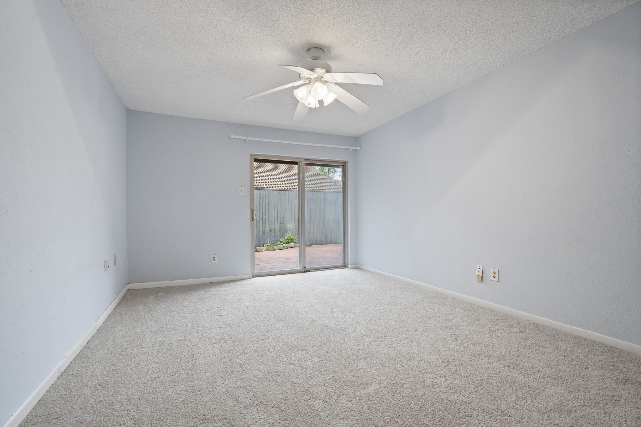 9610 Glenacre Dallas TX 75243