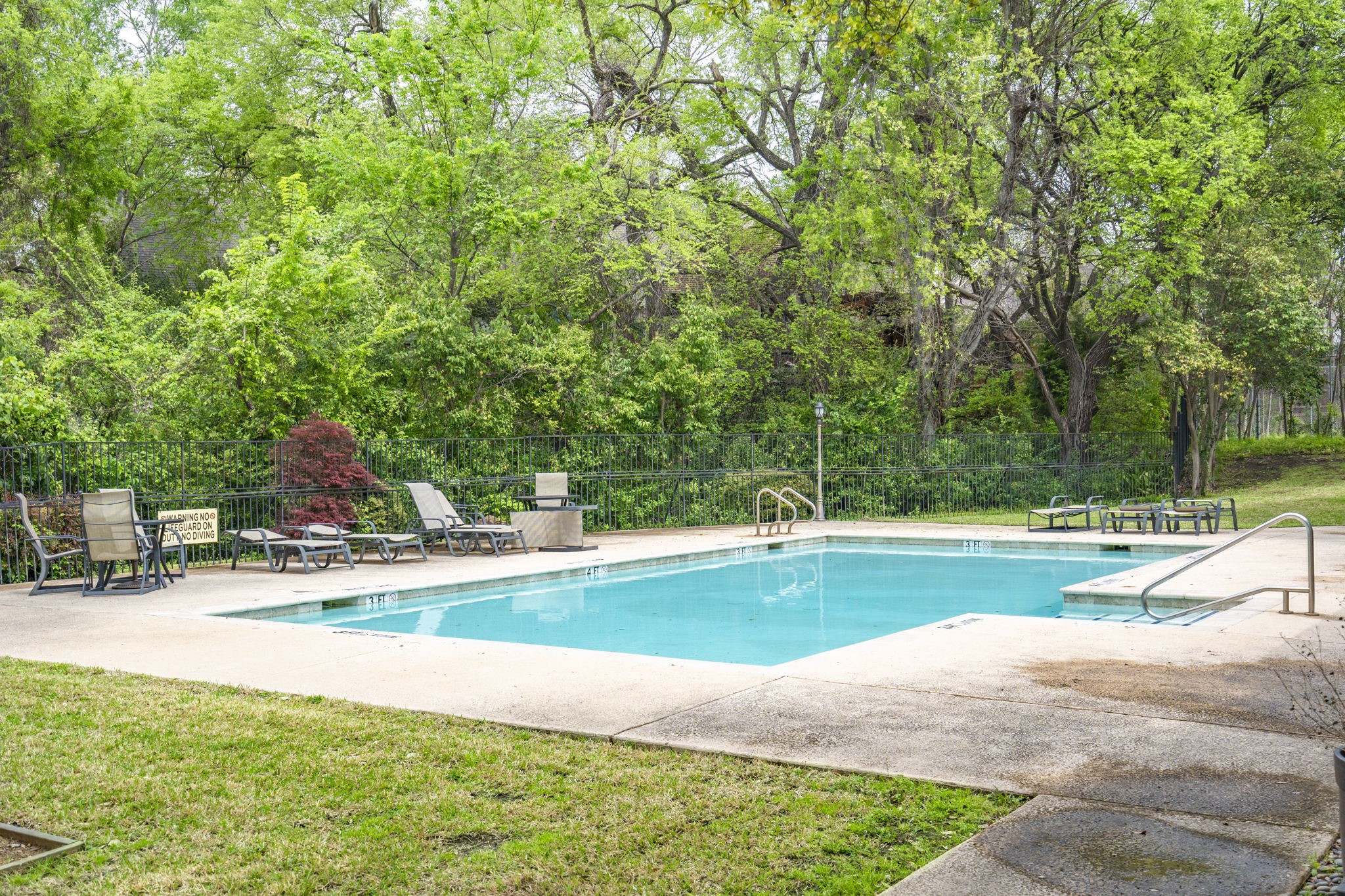 9610 Glenacre Dallas TX 75243