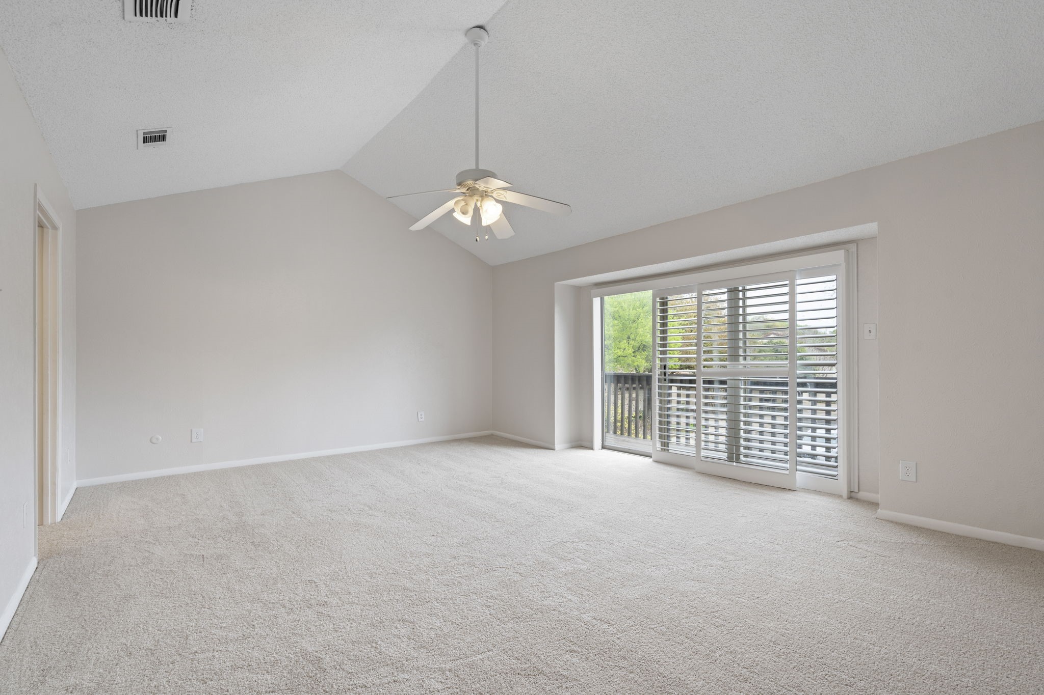 9610 Glenacre Dallas TX 75243