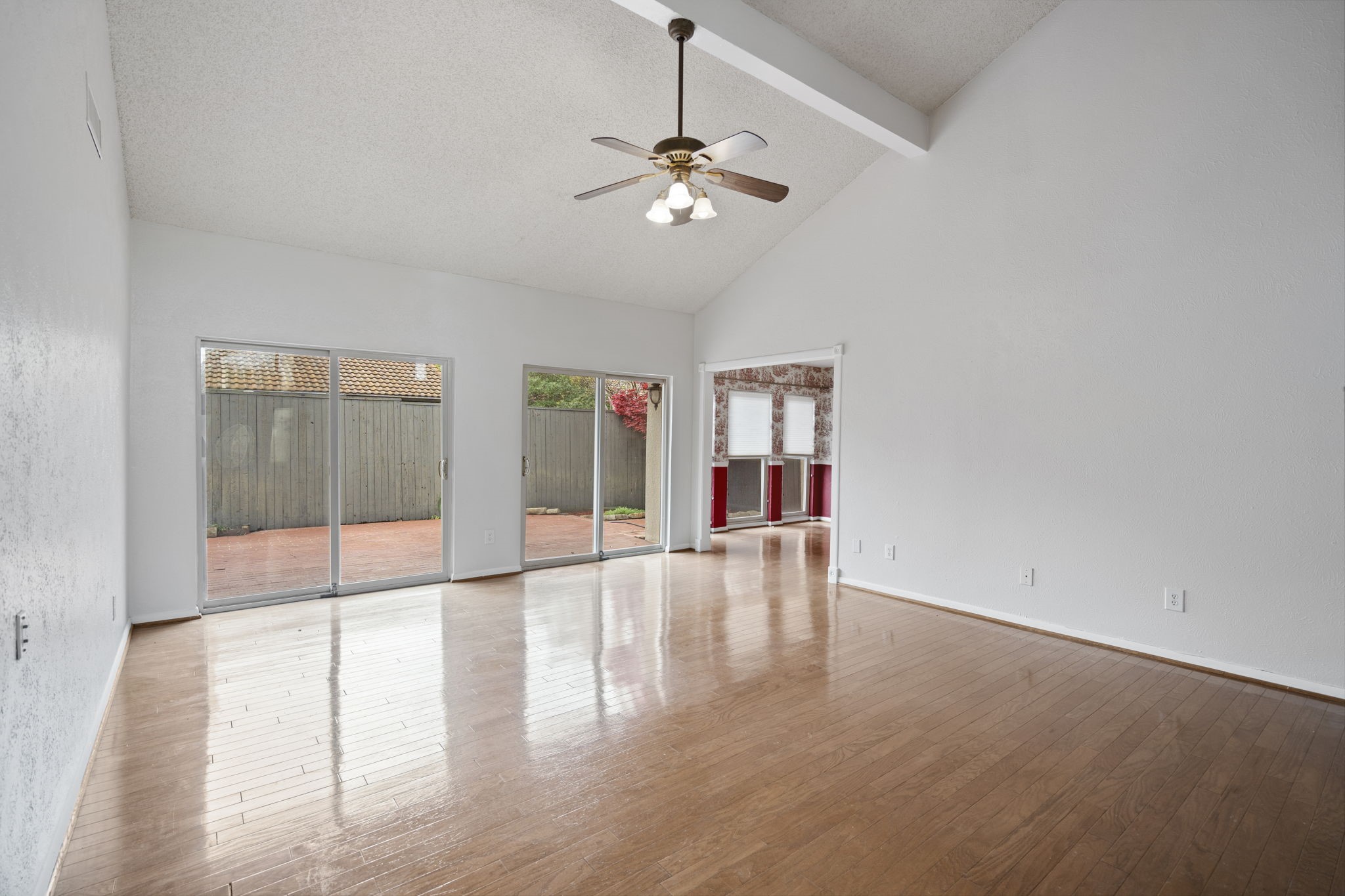 9610 Glenacre Dallas TX 75243
