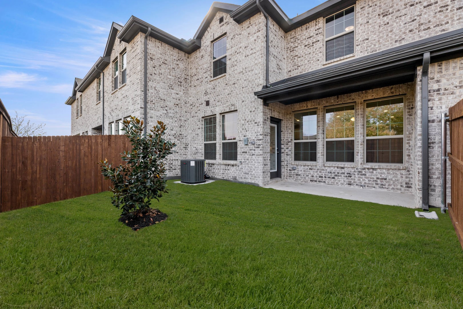 655 Sandiford Court Mansfield TX 76063