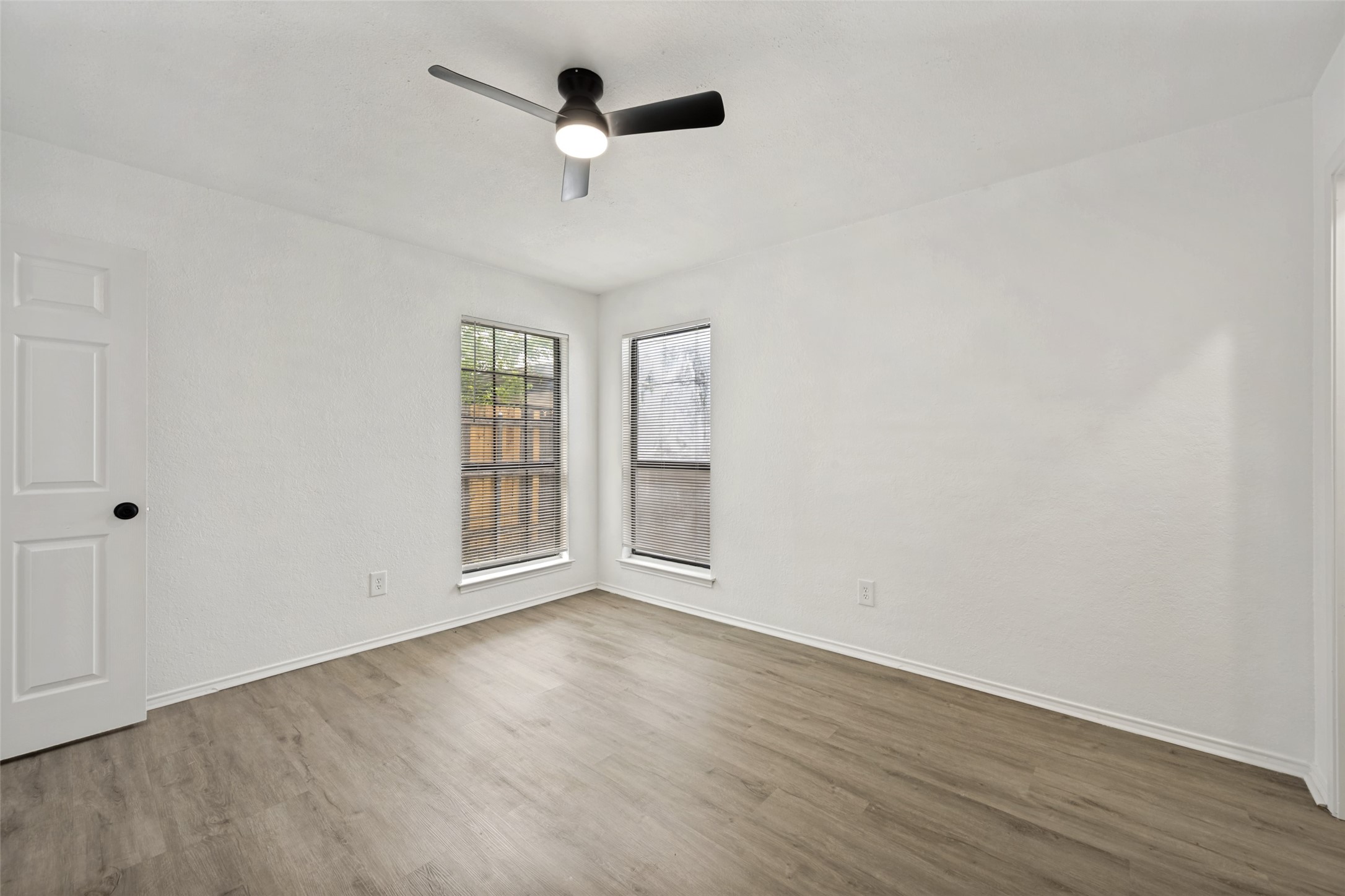 2328 Sherry Street Arlington TX 76014