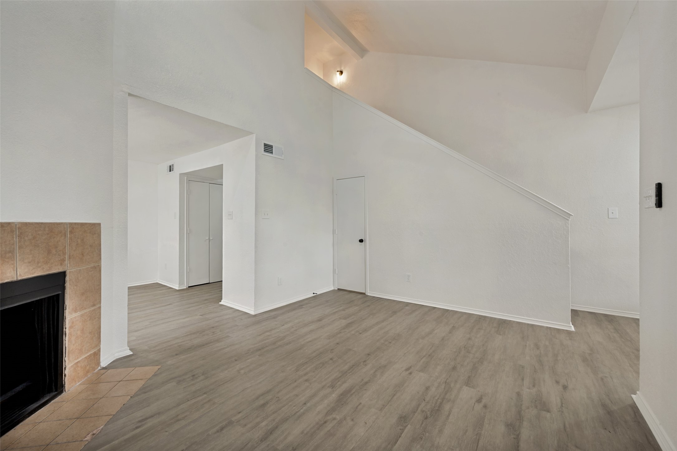 2328 Sherry Street Arlington TX 76014