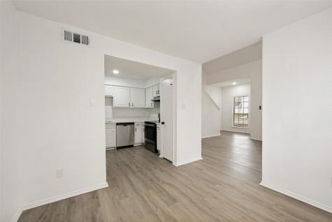 2328 Sherry Street Arlington TX 76014