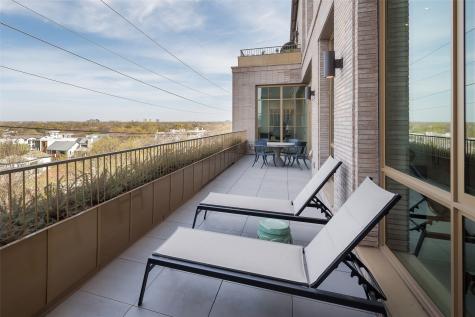 4205 Buena Vista Street Dallas TX 75205