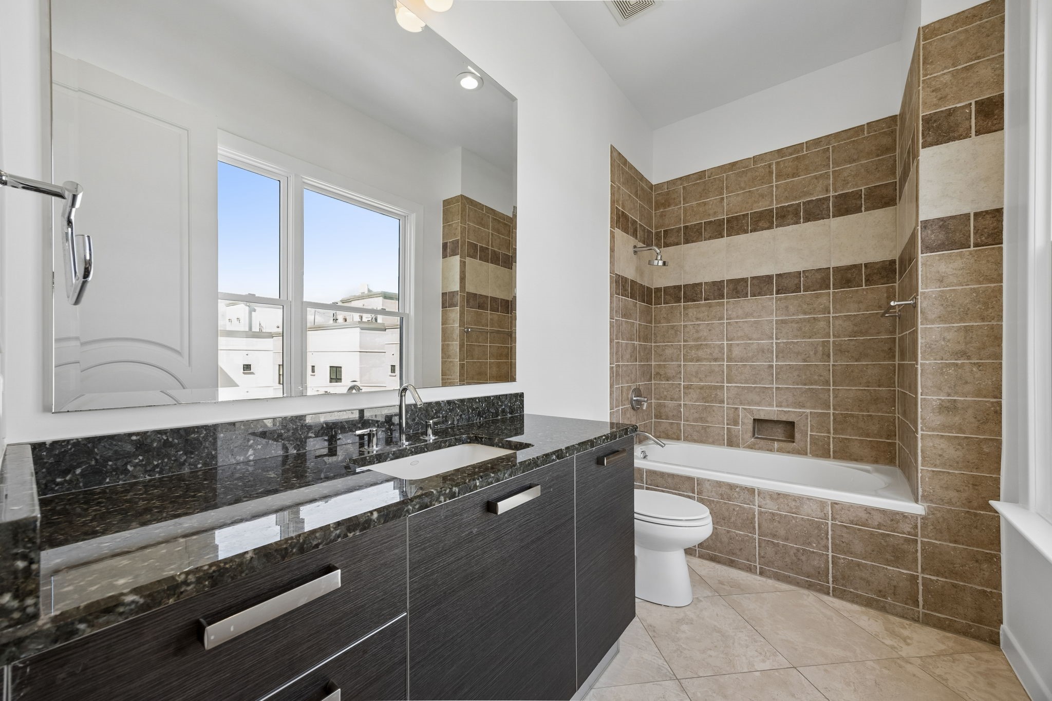 408 E 6th Street Fort Worth TX 76102