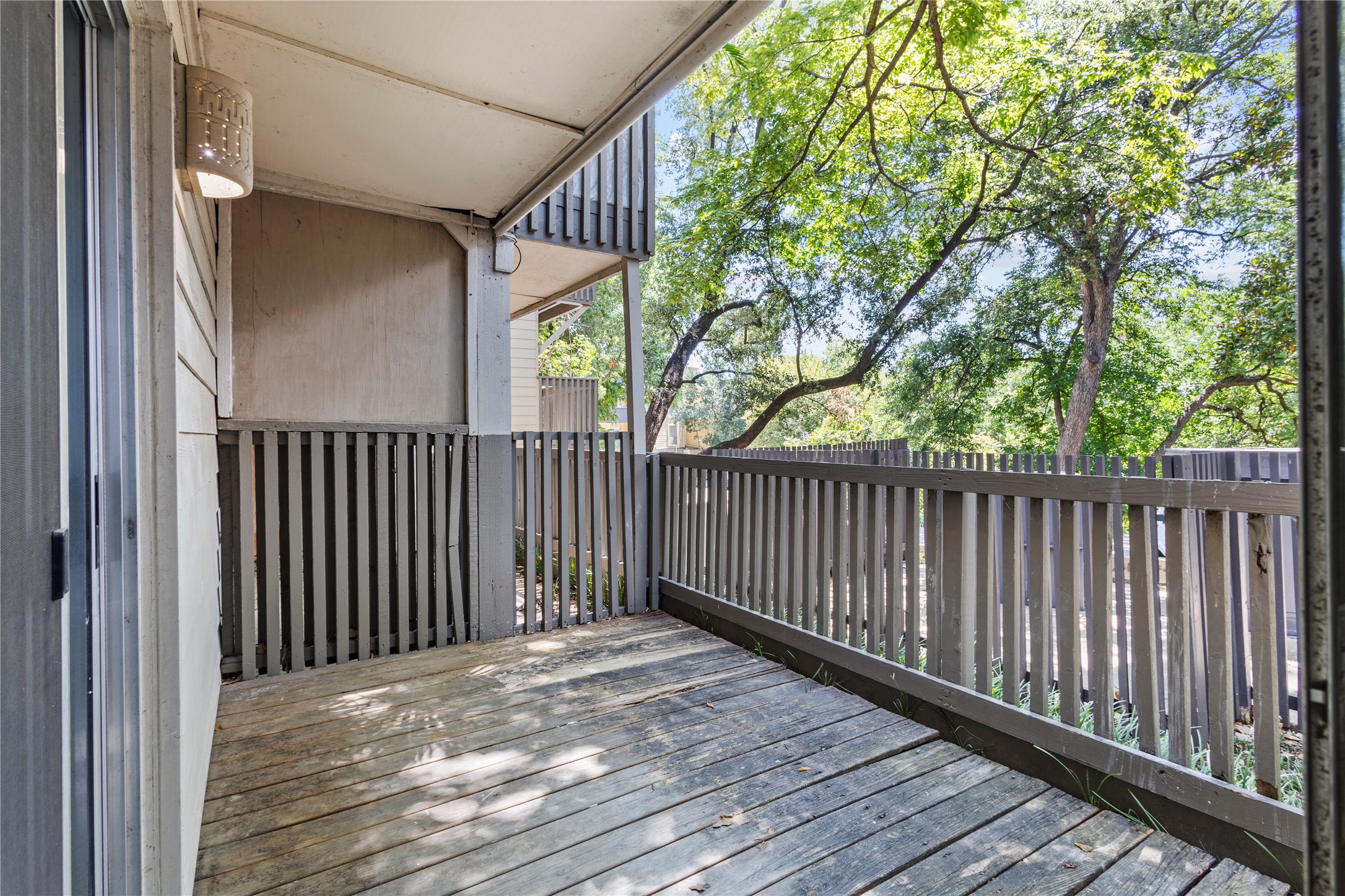 4859 Cedar Springs Road Dallas TX 75219