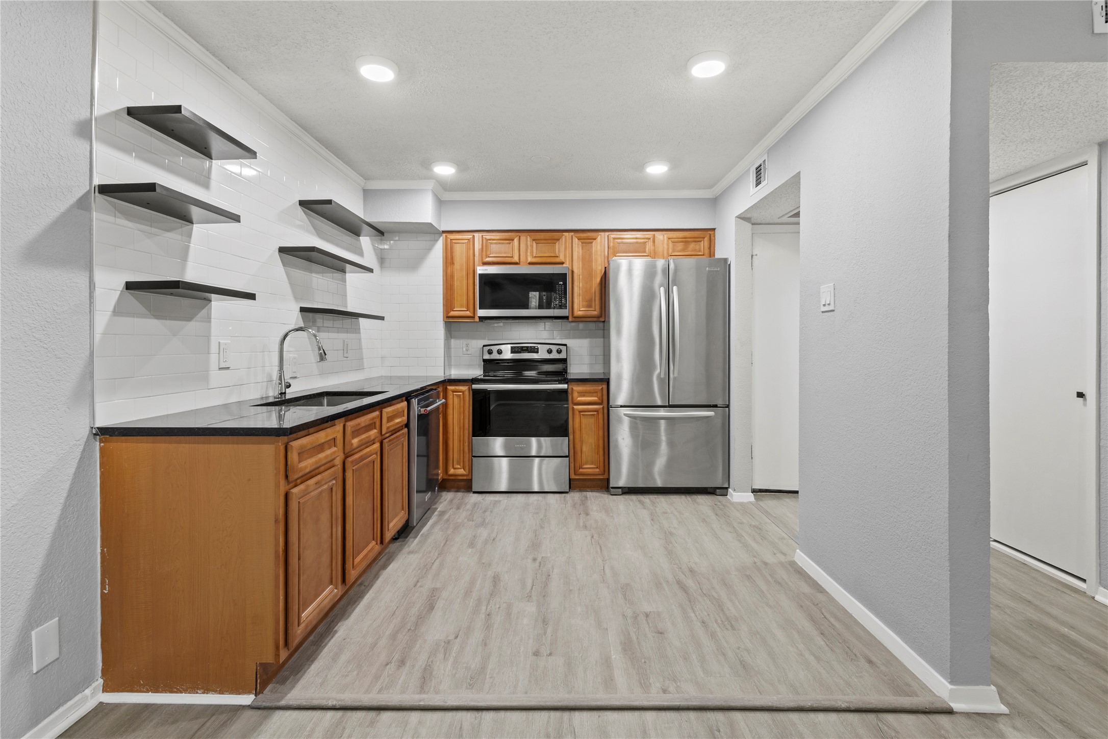 4859 Cedar Springs Road Dallas TX 75219