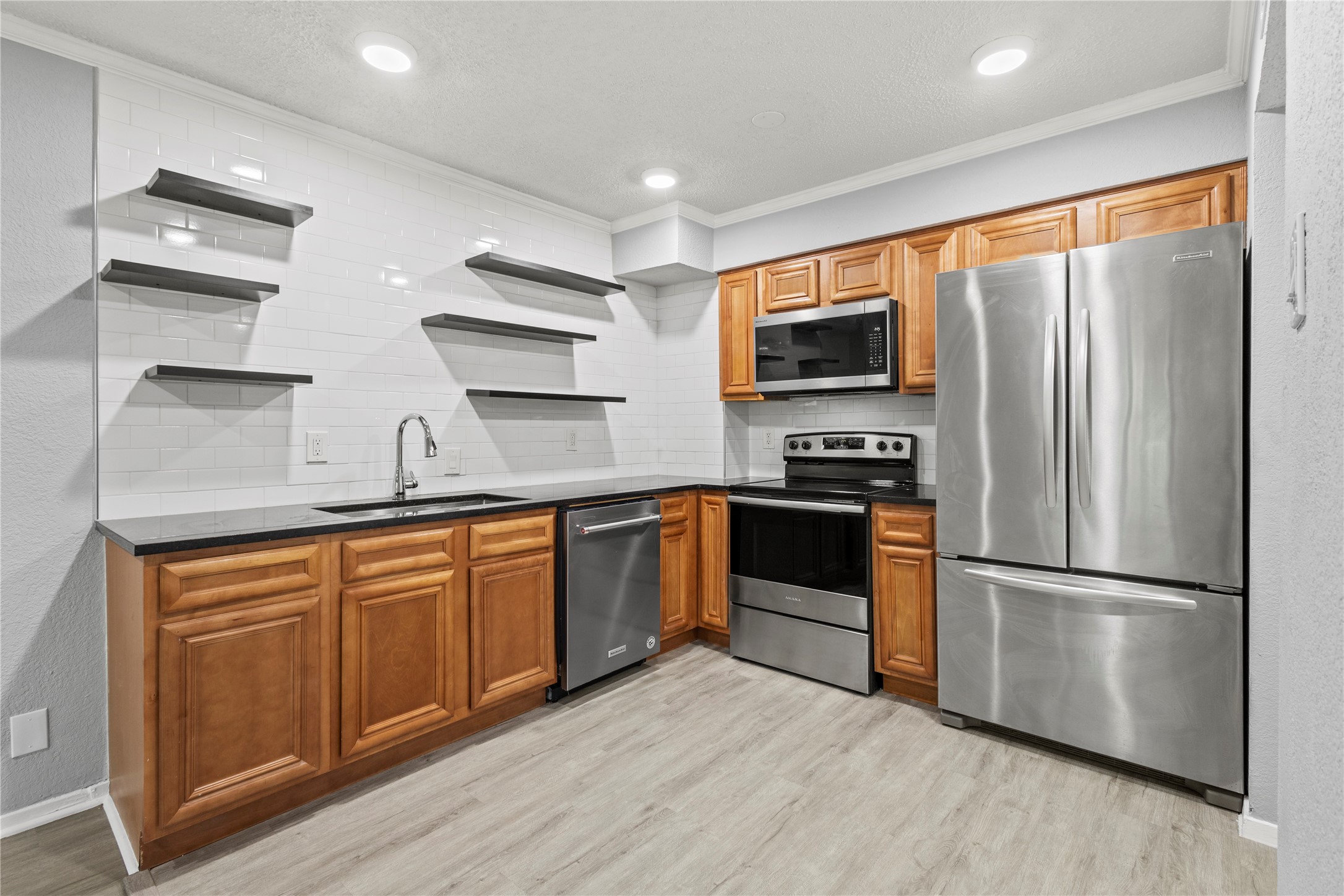 4859 Cedar Springs Road Dallas TX 75219