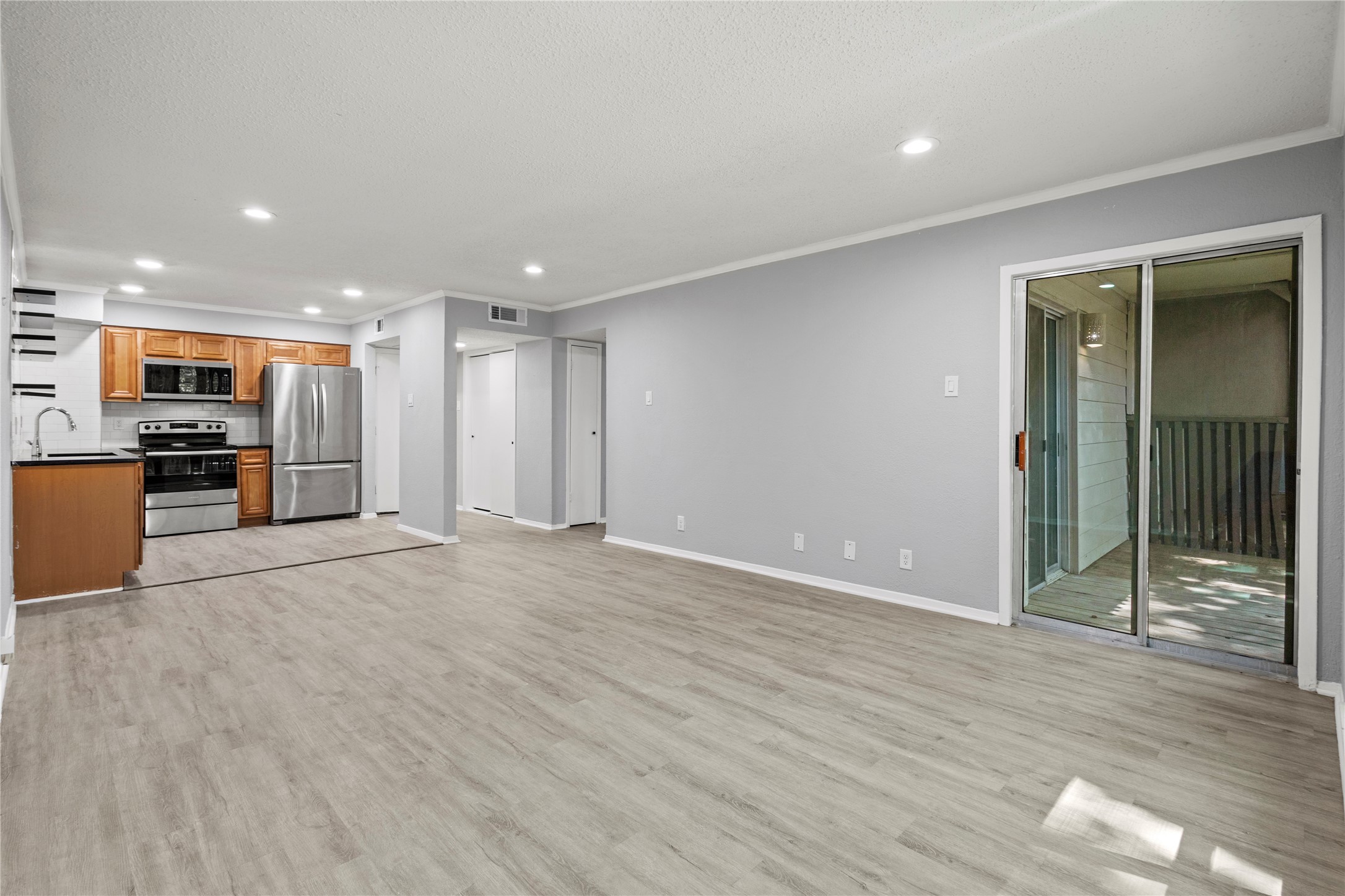 4859 Cedar Springs Road Dallas TX 75219