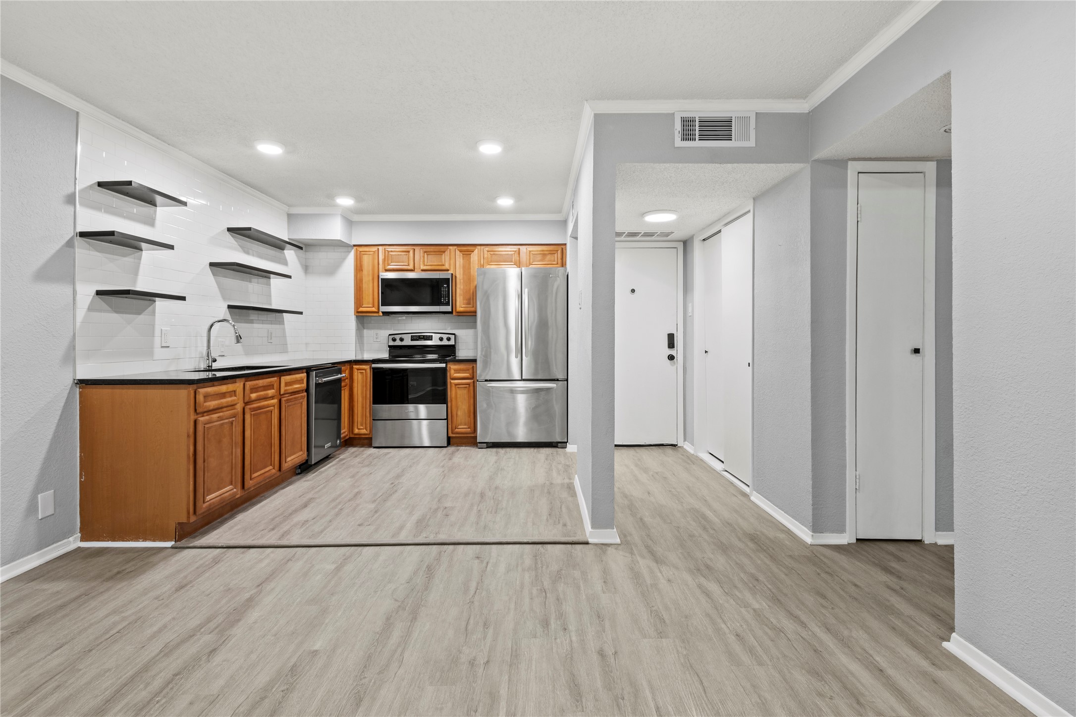 4859 Cedar Springs Road Dallas TX 75219