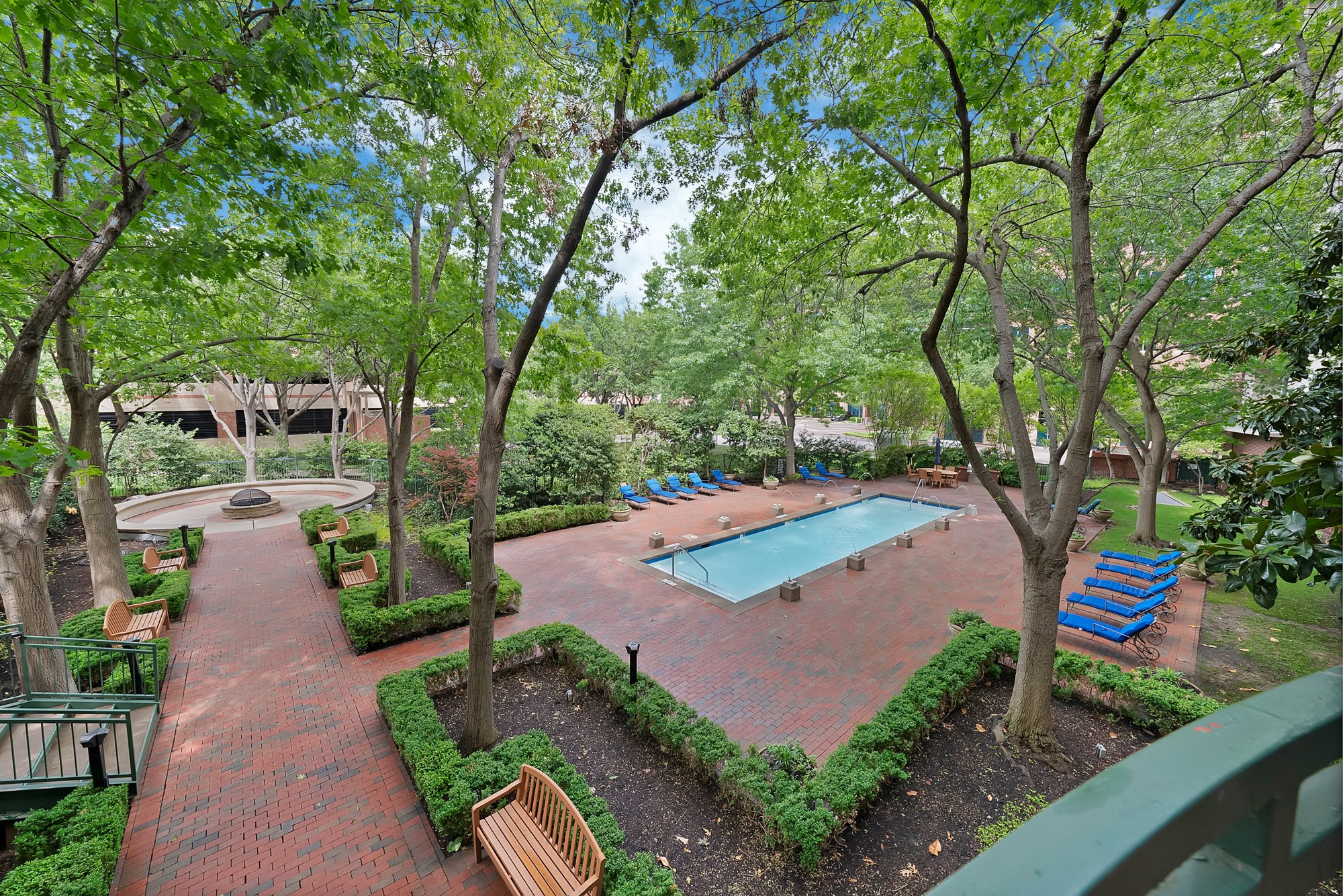 5055 Addison Circle Addison TX 75001