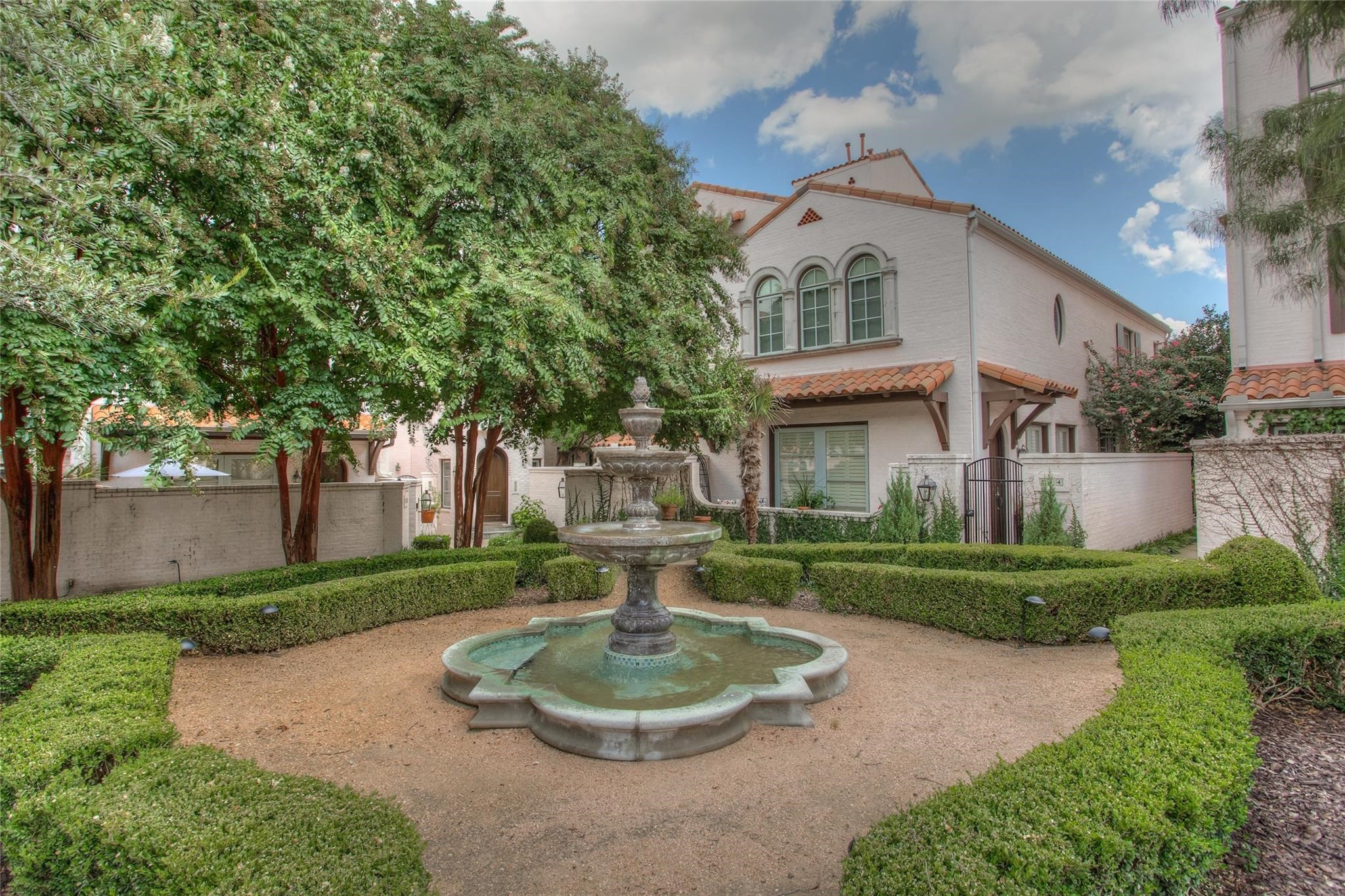 240 Casa Blanca Circle Fort Worth TX 76107