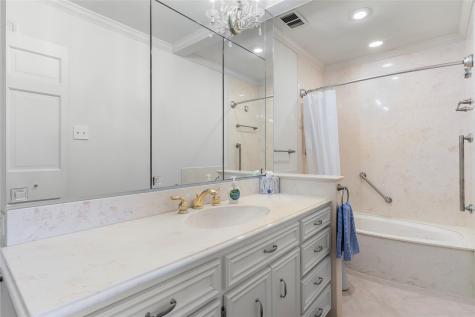 6335 W Northwest Highway Dallas TX 75225