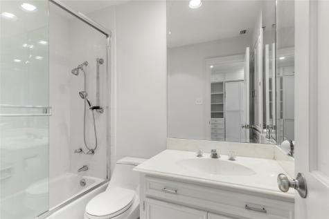 6335 W Northwest Highway Dallas TX 75225