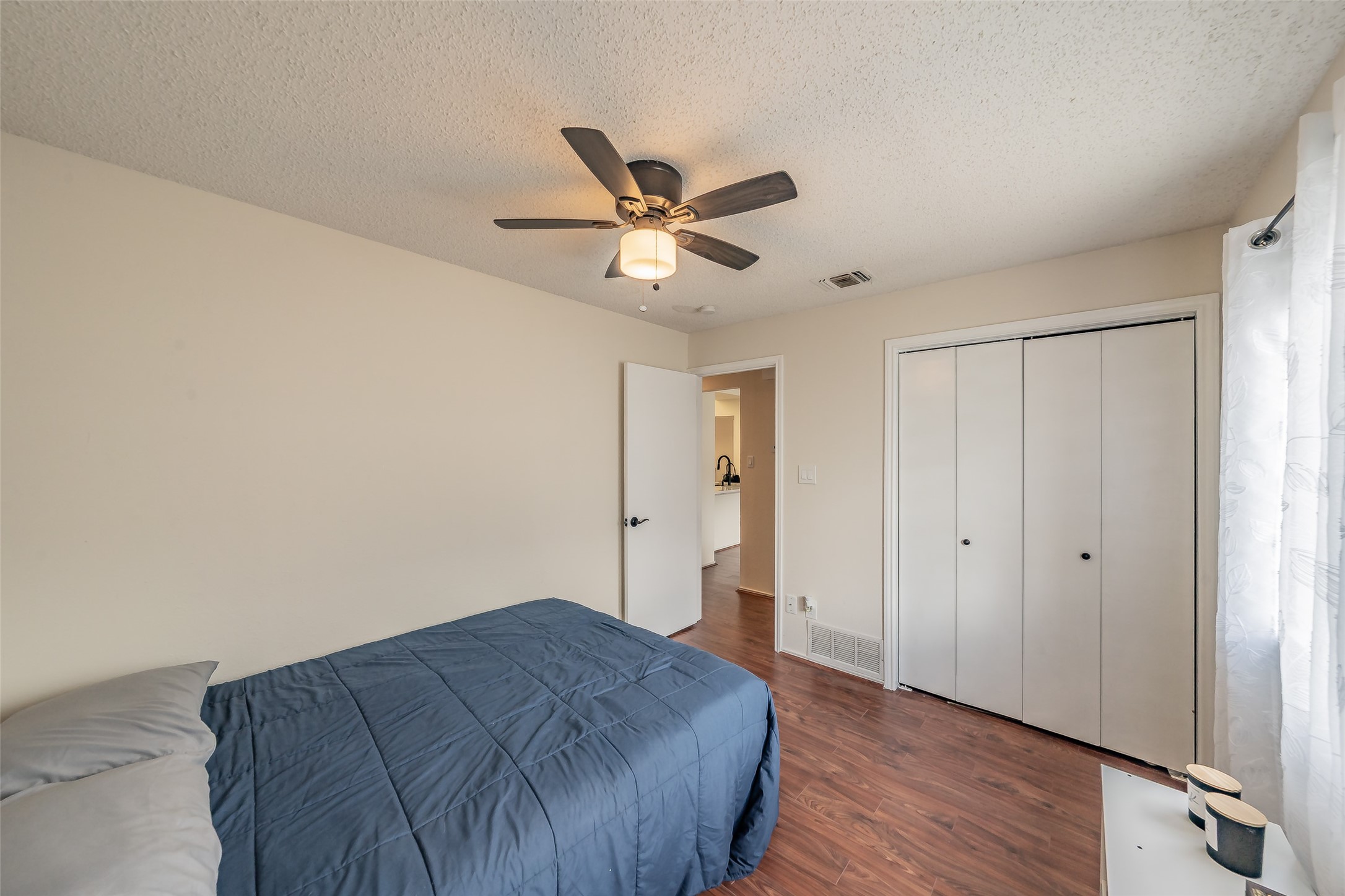 17490 Meandering Way Dallas TX 75252