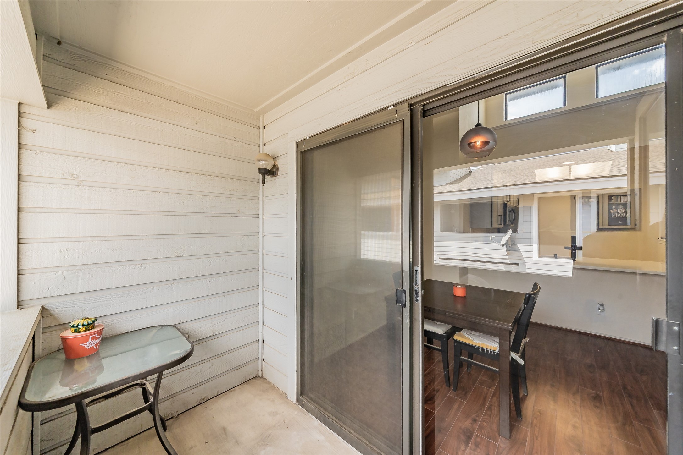17490 Meandering Way Dallas TX 75252