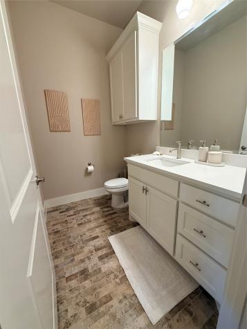 8044 Thomas Crossing North Richland Hills TX 76180