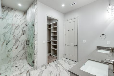 1900 S Ervay Street Dallas TX 75215