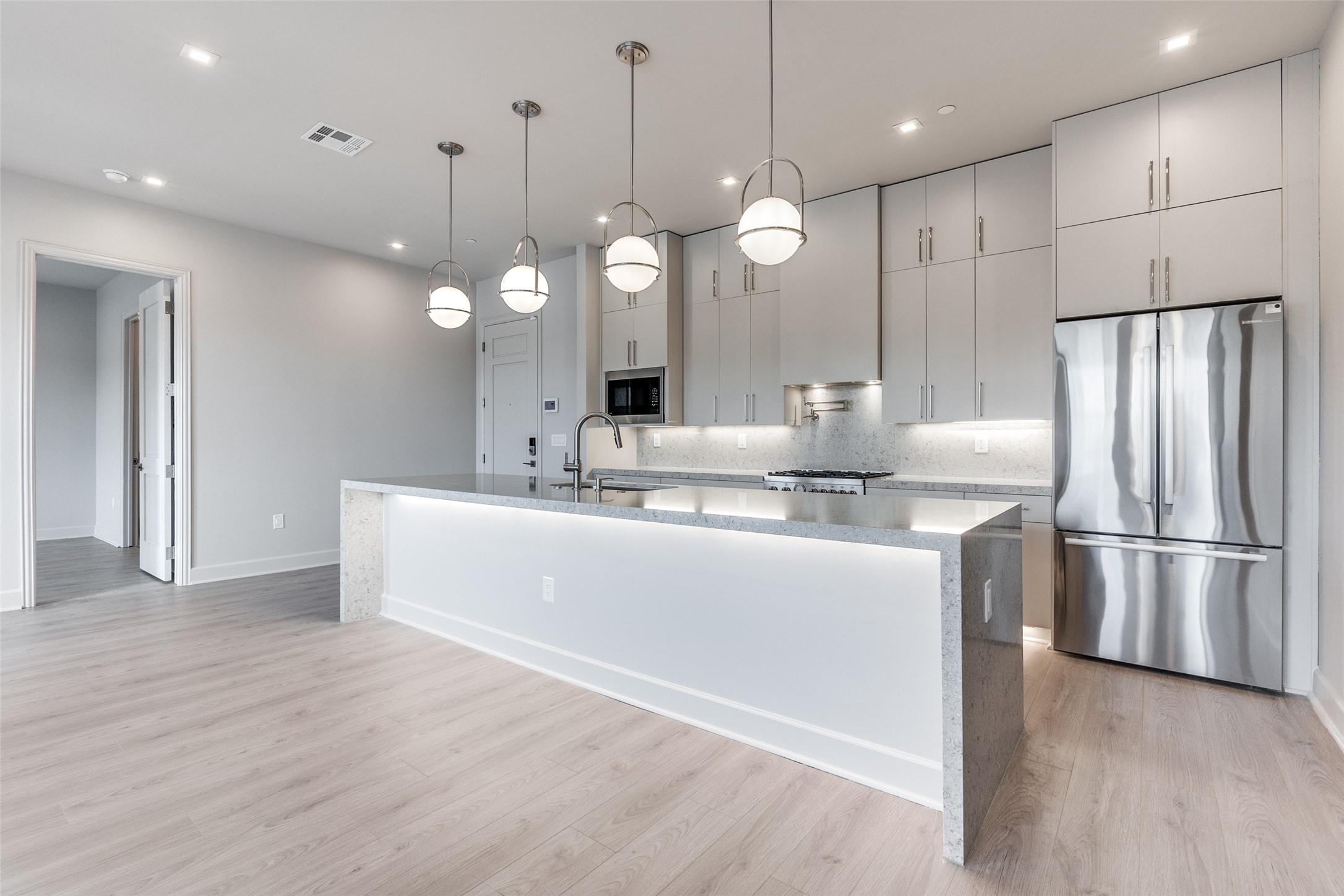 1900 S Ervay Street Dallas TX 75215