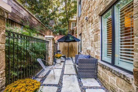 2811 Hood Street Dallas TX 75219