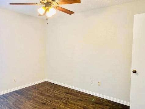 7621 Mccallum Boulevard Dallas TX 75252