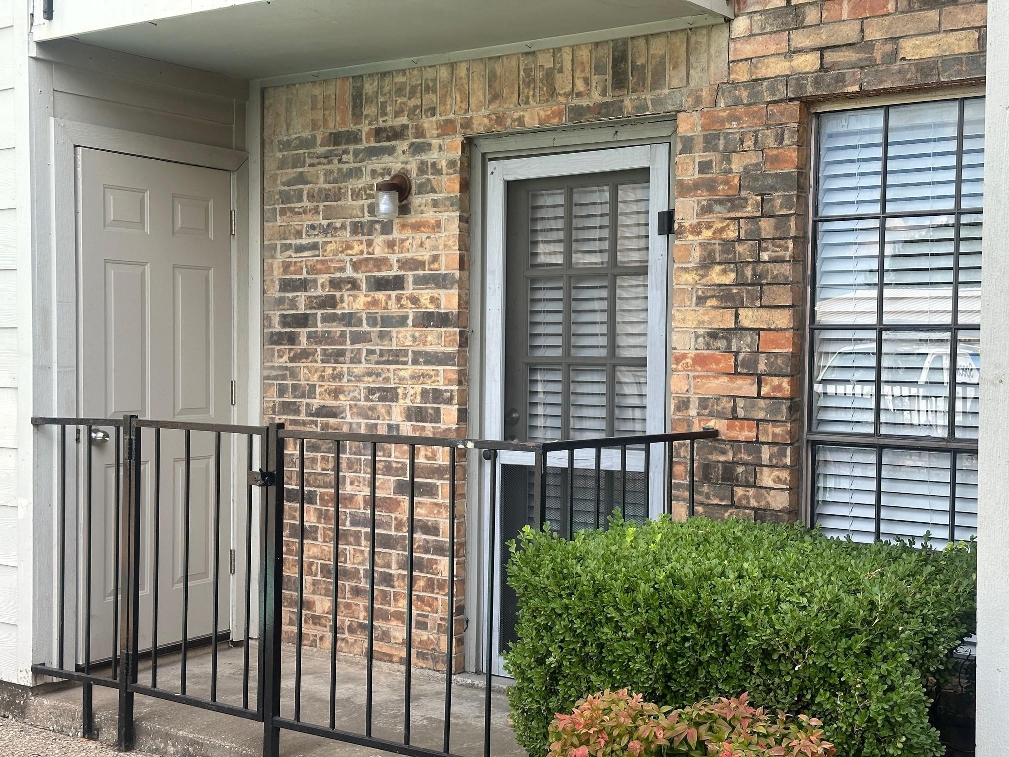 7621 Mccallum Boulevard Dallas TX 75252