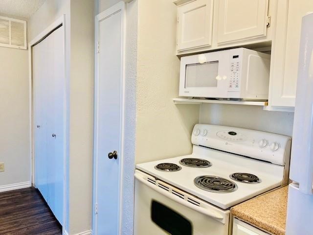 7621 Mccallum Boulevard Dallas TX 75252