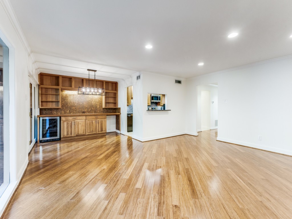 6993 Helsem Way Dallas TX 75230